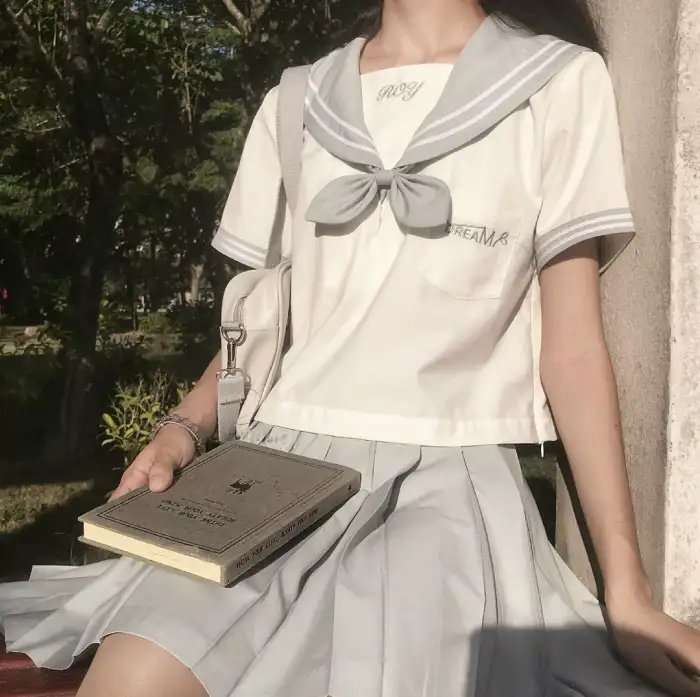 隐世狼女第一季